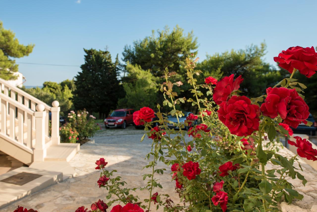 Sun House Apartments Μπολ Εξωτερικό φωτογραφία