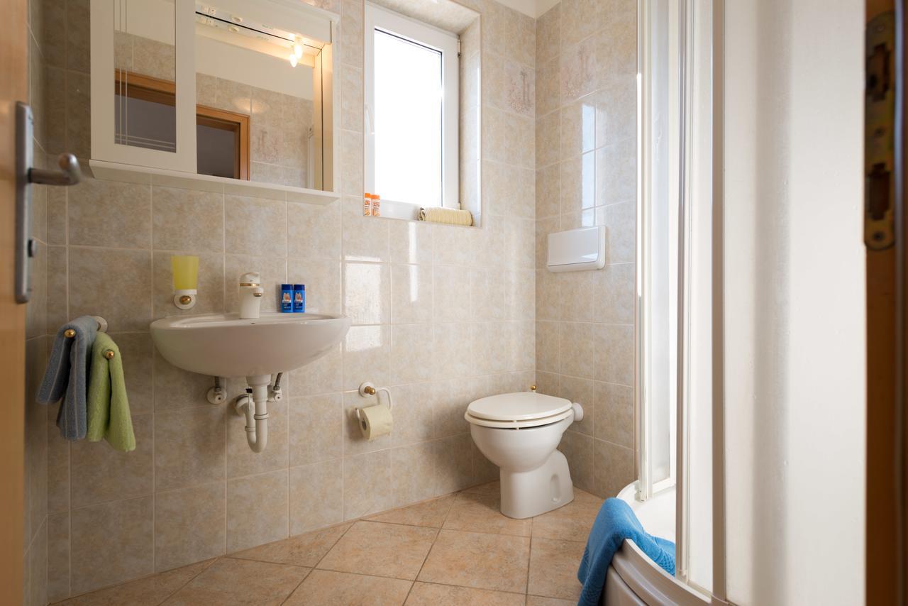 Sun House Apartments Μπολ Εξωτερικό φωτογραφία